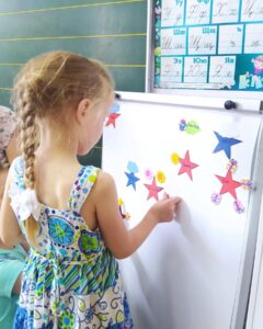 After-school activities for refugee children in Moldova